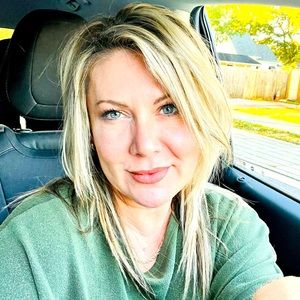 Meet your Posher, Tab